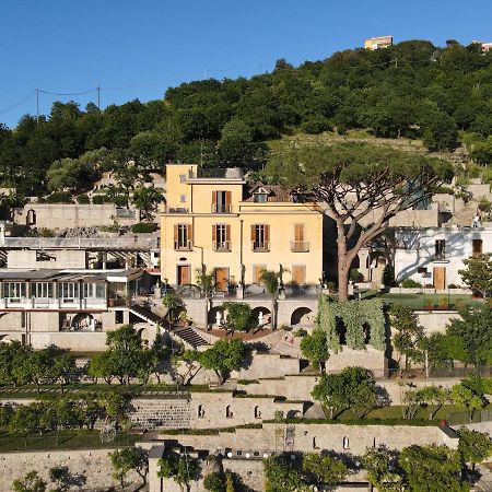 Villa Di Natale Pagani Kültér fotó